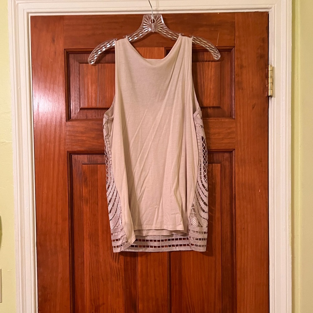 Express Top - Picture 2 of 2